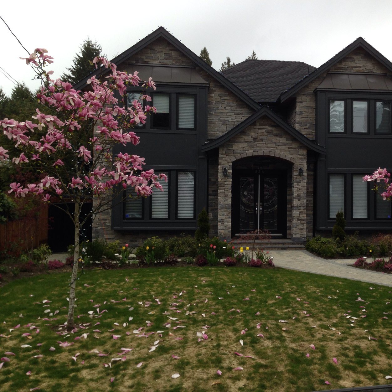 kellyrai23's profile picture. 