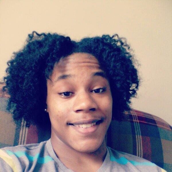 you can't keep a dollar without having sense | following me would be nice✌