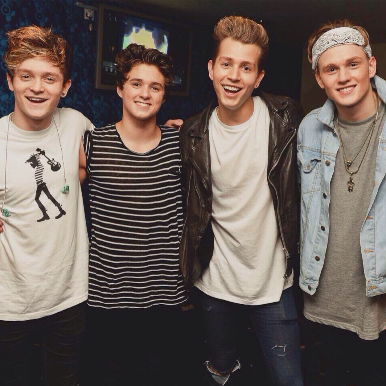 Free follow from @forevermcveyx and @gosh_jesyx and @alwaysstylesx follow them or i unfollow.