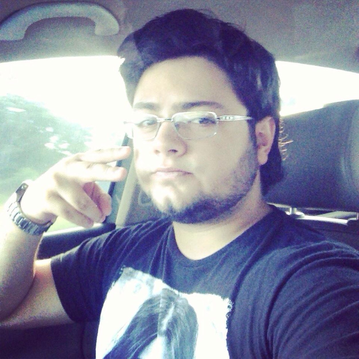 Si me dejo un par de huellas, En el cuello y en la vida'! COLEGIO