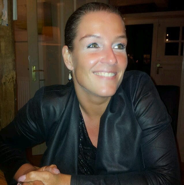 rozelaartje's profile picture. Senior Service Advisor Volkswagen motto:EnJoY-LiFe