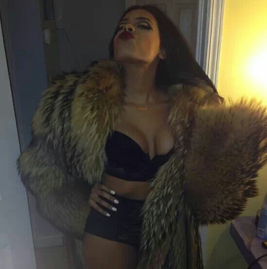 alohamabitch's profile picture. female/ tumblr; alohavirgins