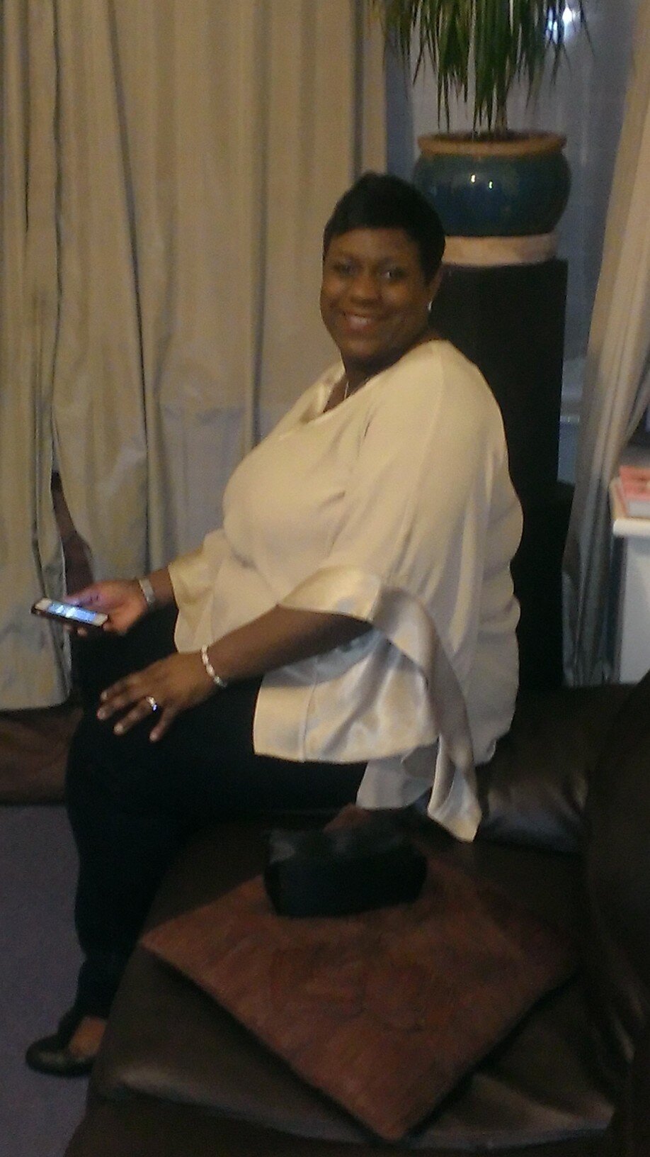 Happy Wife and mother, who loves God with all my heart!