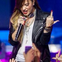 Demi's  Warrior  (@_skyscraper143) 's Twitter Profile
