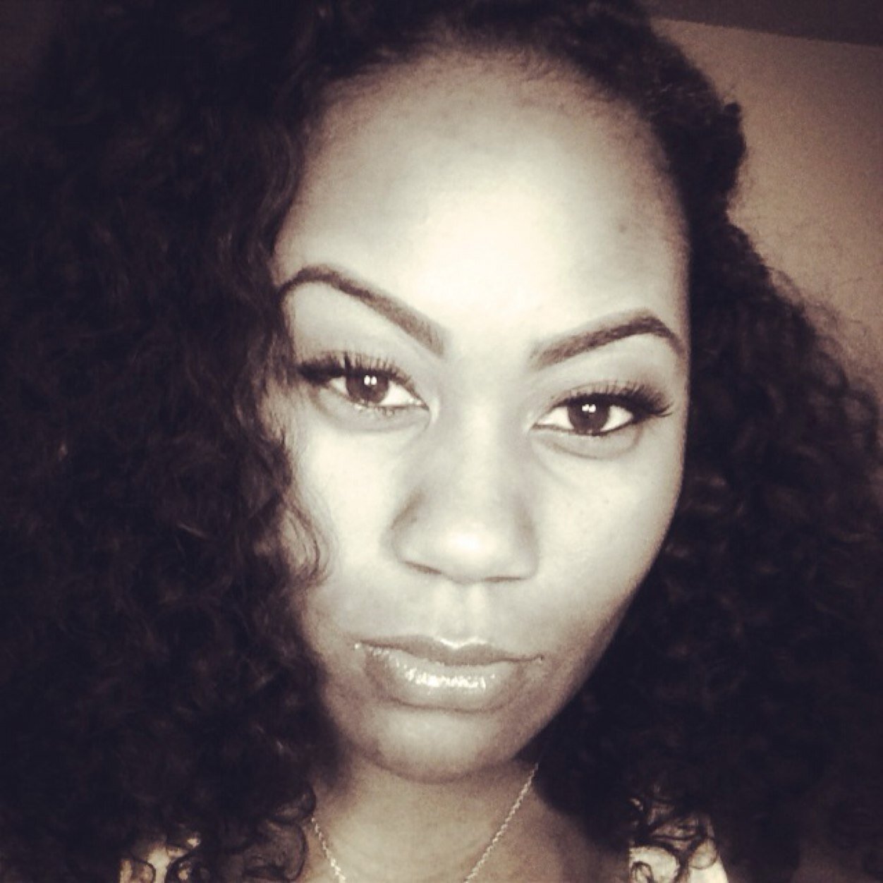 She's a Killa & a Sweet thang high heels & high standards.... I love to make women look & feel beautiful #Hairstylist #Makeupartist #FCF...GOD IS LOVE