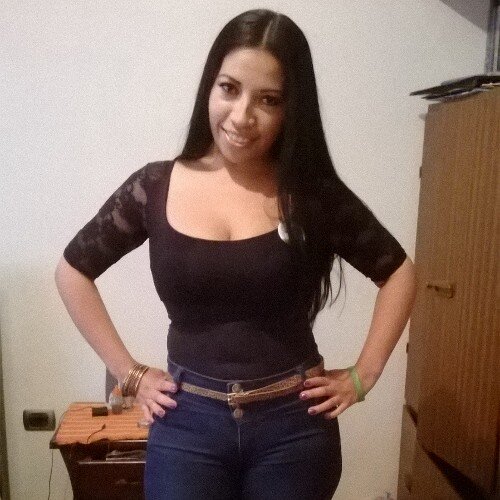 monicapsanchezc's profile picture. ASOCIADO INDEPENDIENTE HERBALIFE