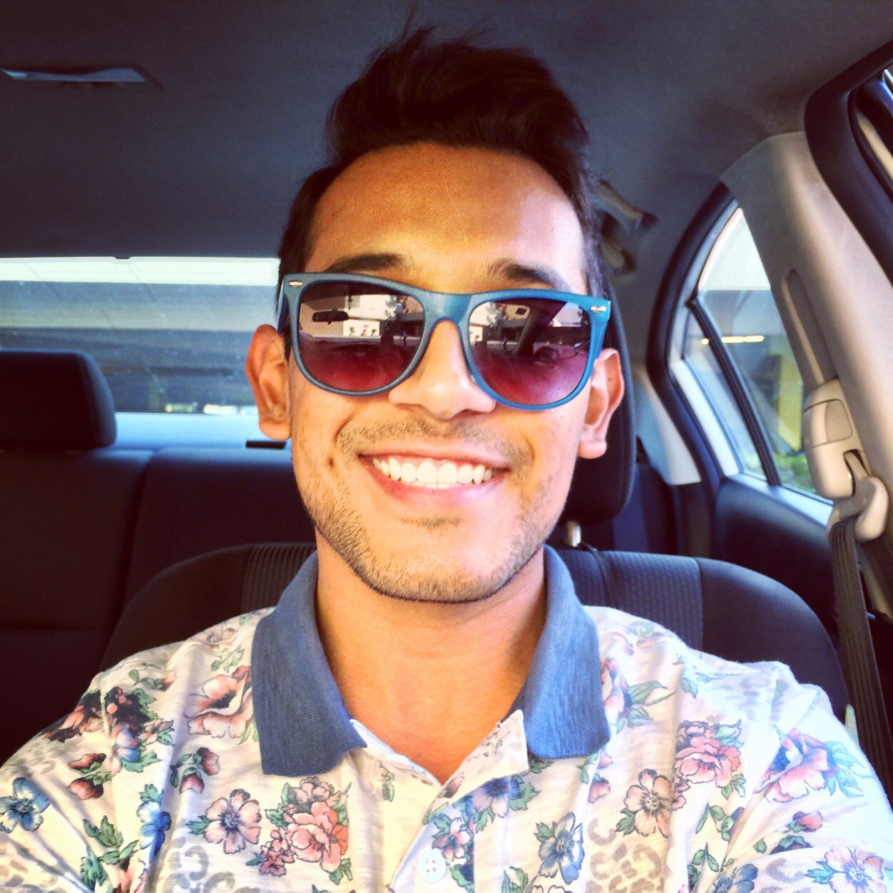 ig: menio_say . SoCal. NYC. Food. Photography. Bi. Movies. I'm Batman.