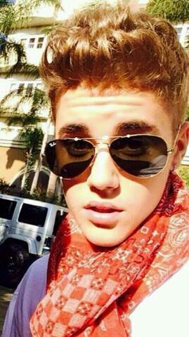Ola I love @justinbieber soy Belieber desde el 2009 llevo 5 años de ser Belieber y seguire aqui apoyando a mi idolo lo amo Belieber Forever 7DCM (Rickyy)