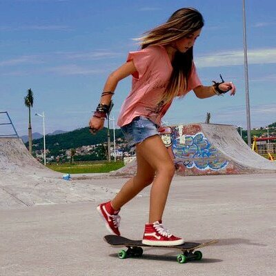 Chica skate clearance