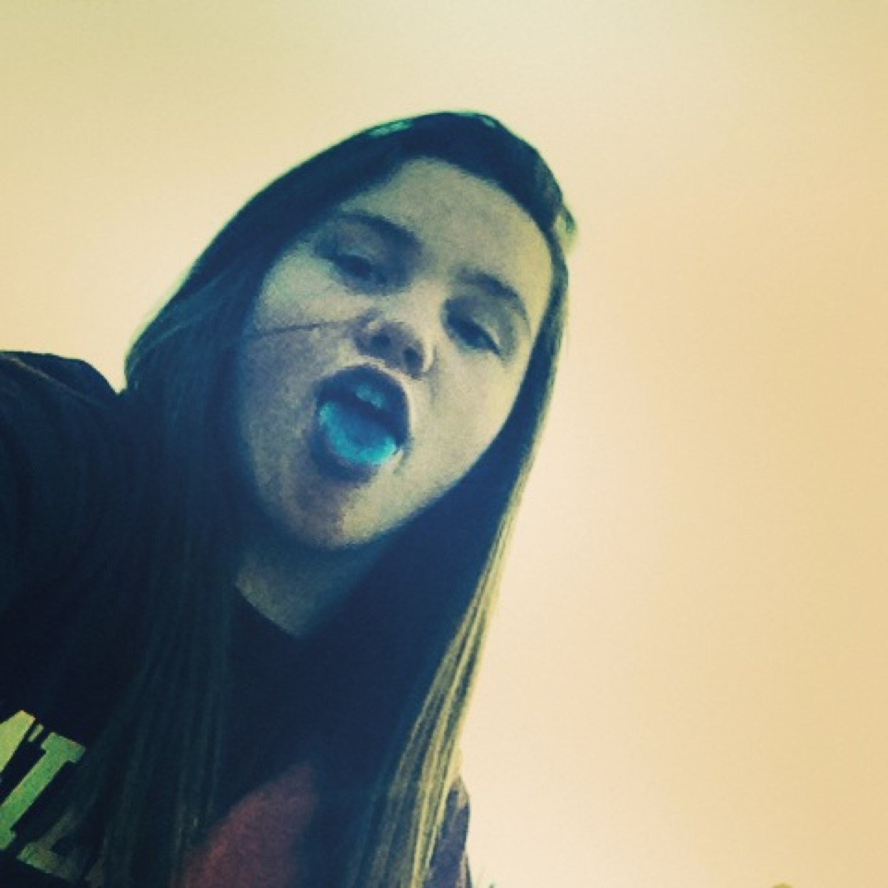 Single I luv to hangout with friends favorite I like to play a lot of sports and life will always go on with or without somebody :)