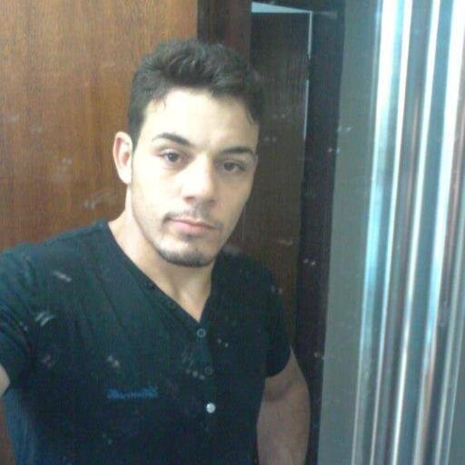HATERS DE CÚ É ROLA!!! AMO POP E SÓ!