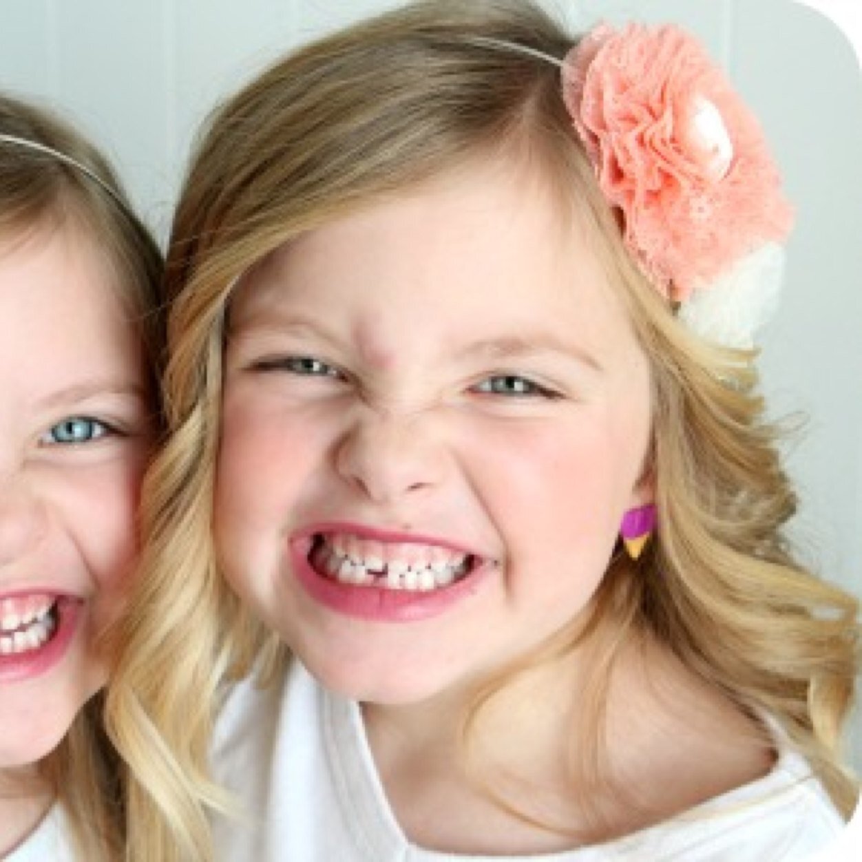 Im Sabrina and im 6. My mommy is @Angelin90677771 and my RL twin sister is @Lexi1563
