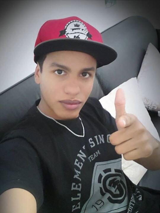 Cada novo dia, é uma nova chance para você mudar a sua vida. http://t.co/SM8EBsdA