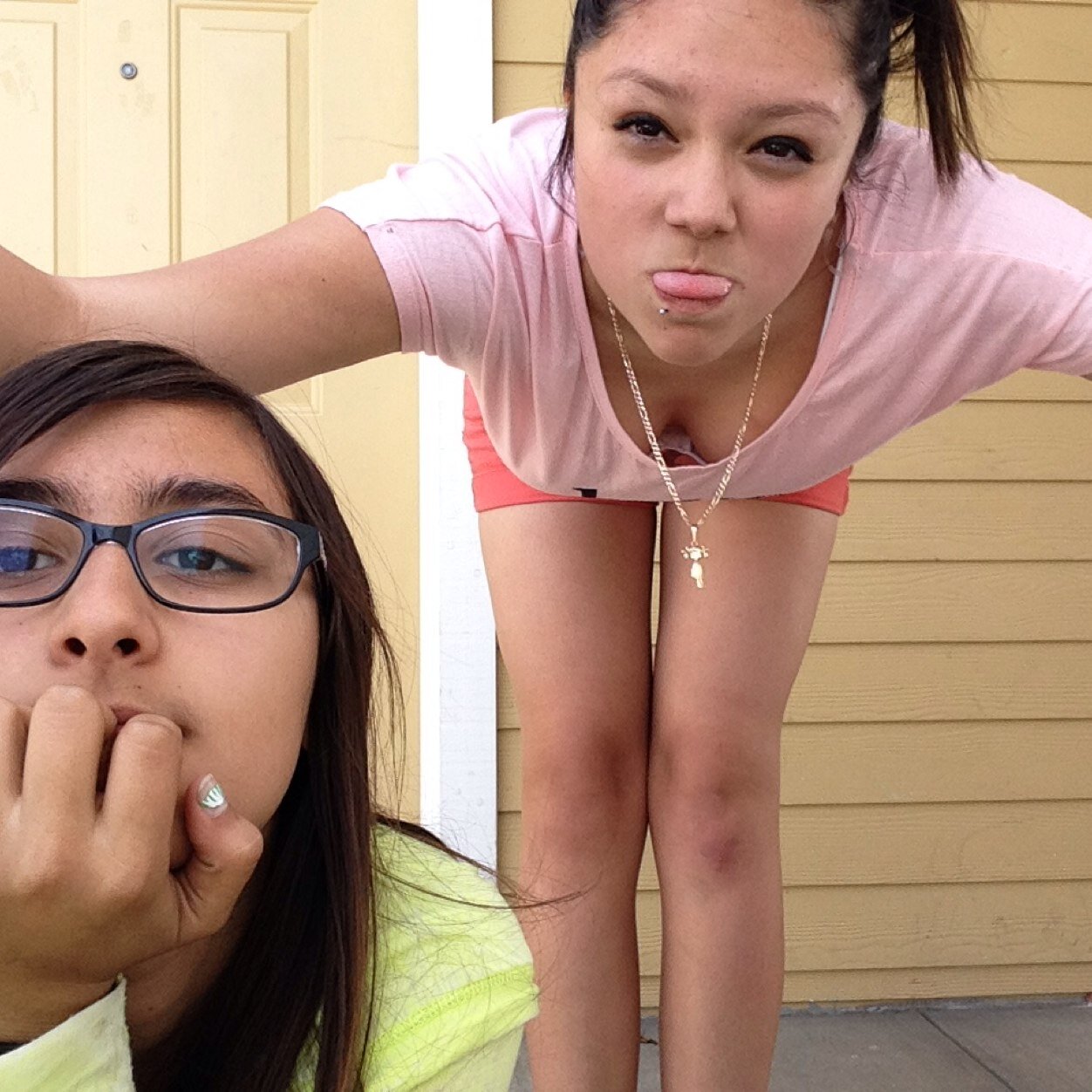 0hedya's profile picture. 