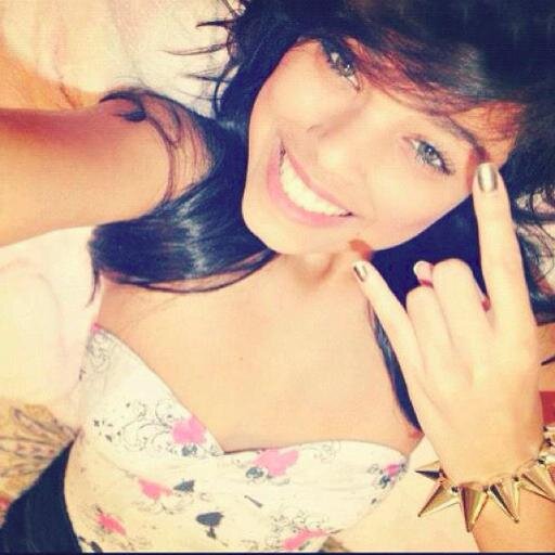 Amo  muito a Demi s2