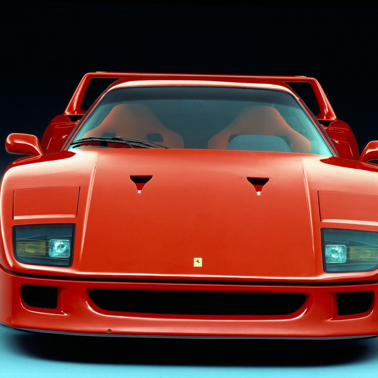Awesome Cars at a Daily Pace! Follow if you love to see stunning cars!

Photos are not mine.