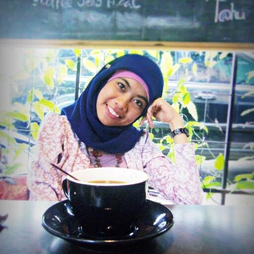 elvonny's profile picture. 