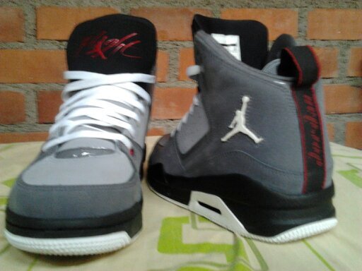 manuevega23's profile picture. 