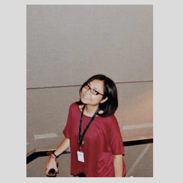 i’m with @okaantara @ayushitaaa for bisnis pls contact : +62 8176402065
