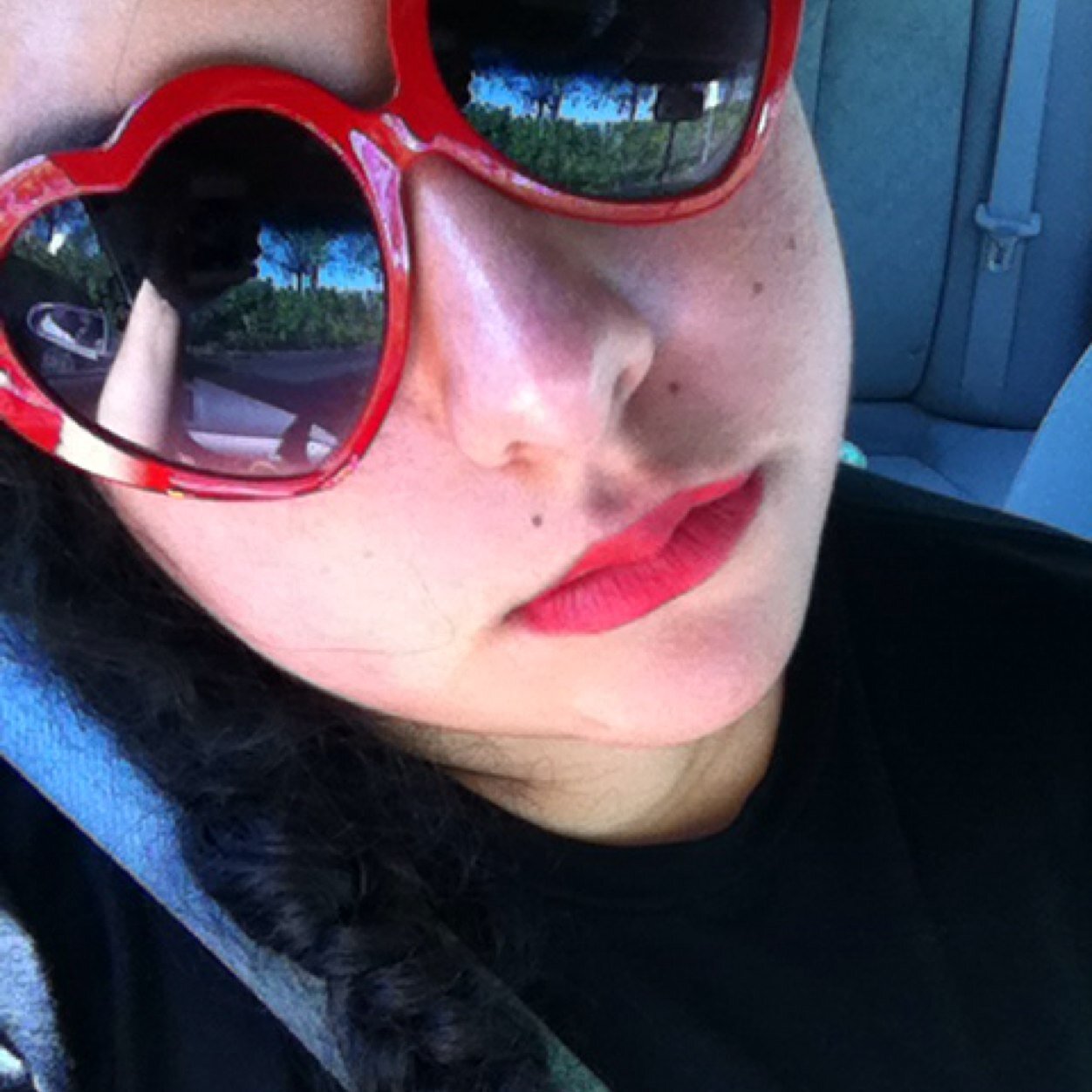 I don’t use Twitter that much.. but, sup!
