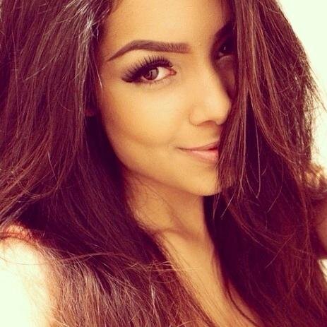 Knza_tns's profile picture. Y'a que les nuits blanches qui peuvent m'cerner #TeamNiro #Lunatic