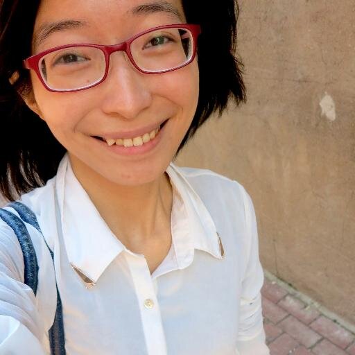 Graduate in  communication, JHU. Specialist in social media and digital content. Always welcome challenges. http://t.co/HwuLPRTCp6
