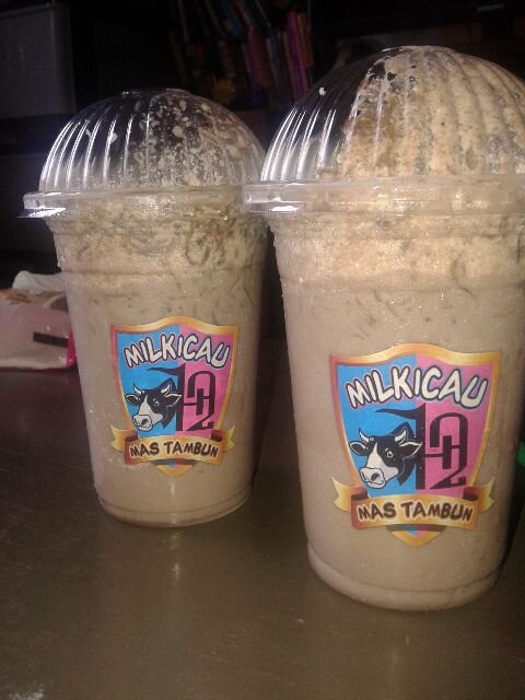 Milk blend. Variansyrup + Cincau and chese topping,jln arjuna depan deretan kios Galgil no91B slerok/tegal
