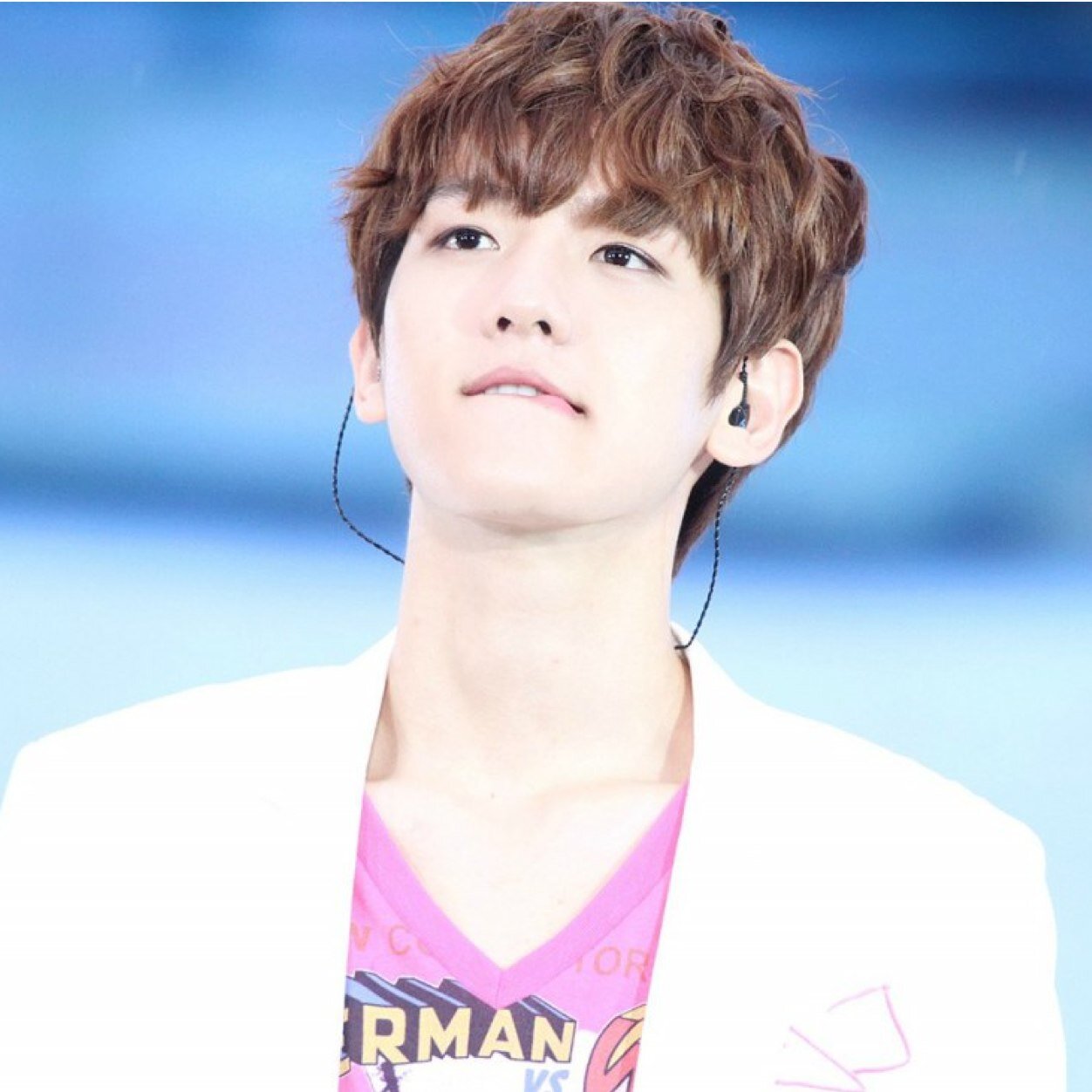 อันยองฮะ^^ ผมบยอนแบคฮยอน .โค้ง ฟอลมาคุยกันนะฮะ .ทำตาปิ๊งๆ ผมอ่าฟลว.(เฟรนลี่เวอร์)มาคุยกันฮะๆ55555 //190414// 3