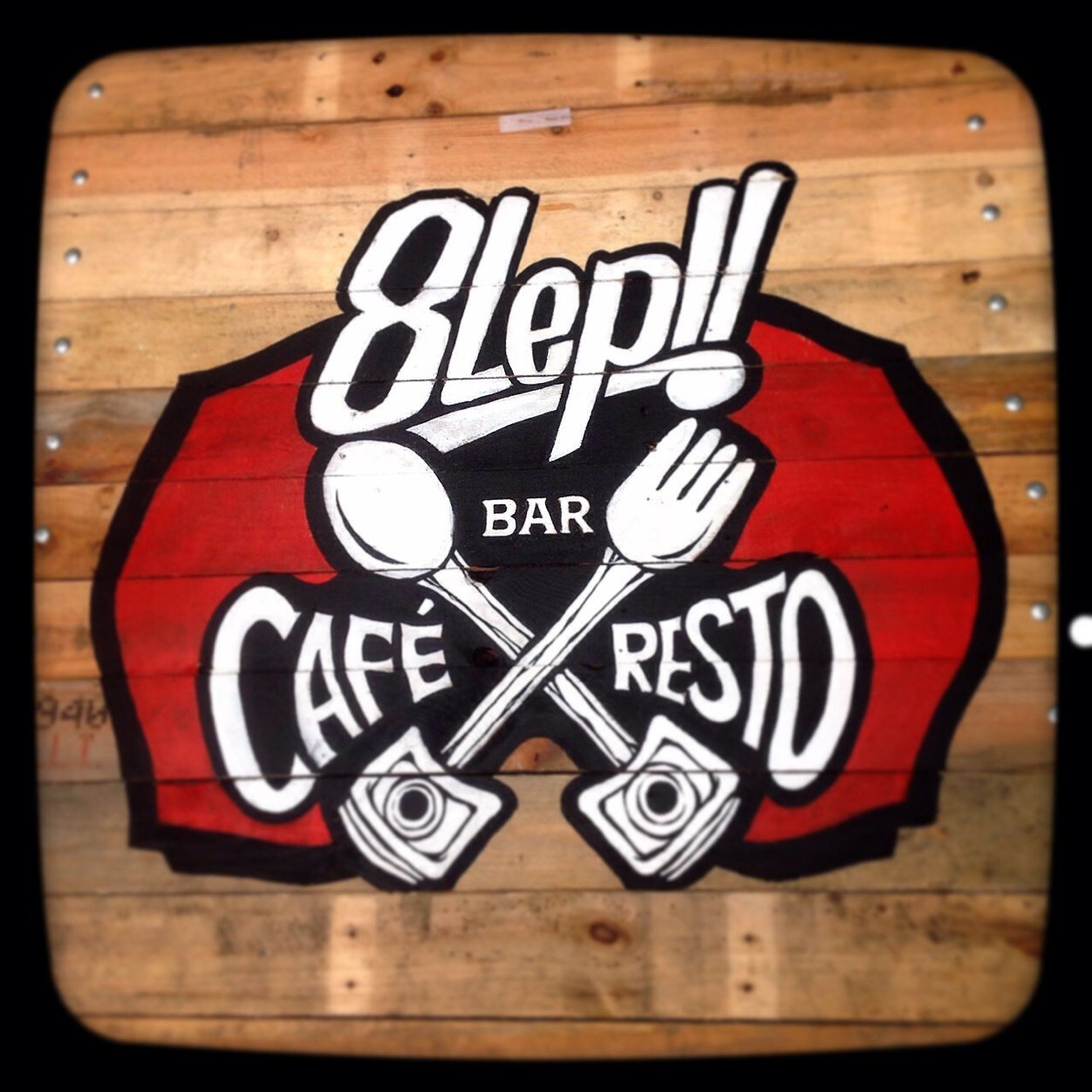 8lepCafe's profile picture. Cafe Resto American vintage concept