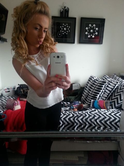 follow me and i will follow u xxx :D
