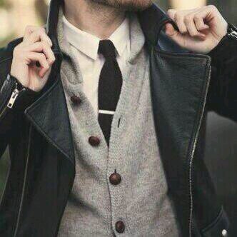 017Mishal's profile picture. ‏منتبہه لك ؟ حتى لو ماابہ لقىء .♥