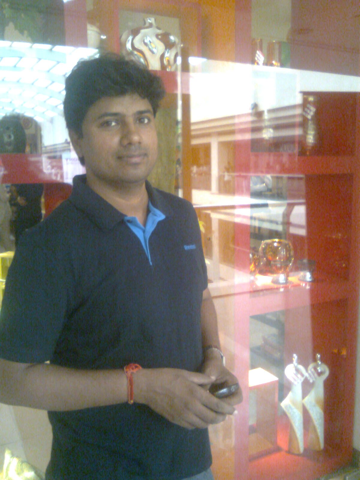 Computer engg...Enjoy travelling,music, movies,sporty...........