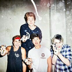 This is the twitter account of 5SOS in Europe.Calum, Luke, Ashton and Michael.