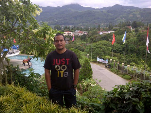 We help you to sell,buy or rent your property in South Jakarta,Depok and South Tangerang..