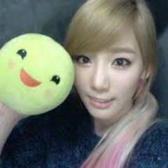 Role player of Kim Taeyeon♥hanya OL seminggu sekali♥love singing , dancing♥GG leader lovely♥