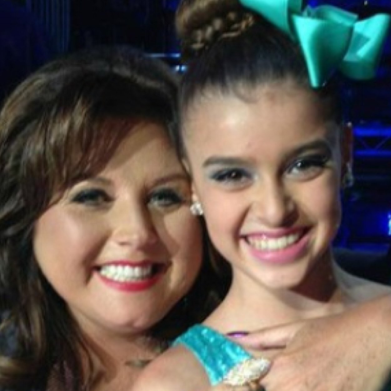 ❤️kalani❤️ girl from dance moms!!!! Hard is hard but hard in miss abbys world is scary!!! 12 is the age kalani is the name!