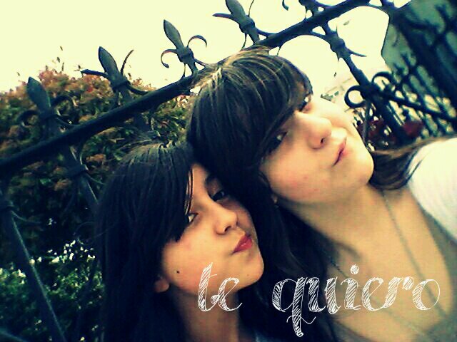 VeroCaloto1's profile picture. Twiter de Veronica Caloto,gallega. Vivir la vida por segunda vez, dejar lo malo atras y pensar en el futuro!