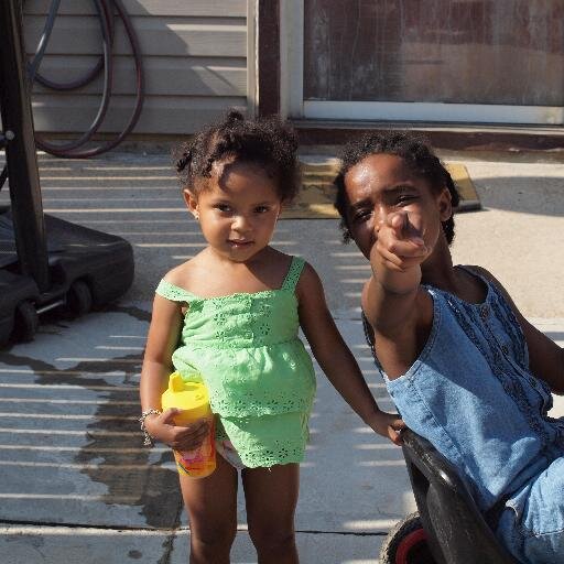 prettyhurts49's profile picture. IG: leahcarney3