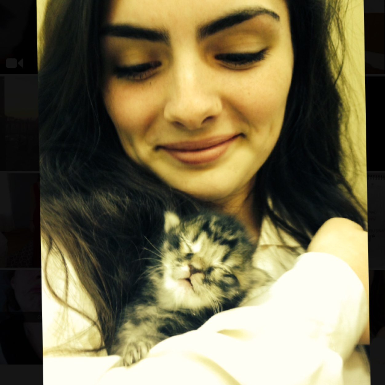 izze_m's profile picture. 