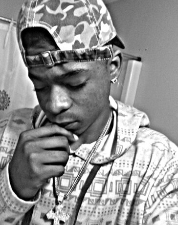 new twitter need new followers  F4F , Catch Me On the tree Blowing Broccoli  wid my Gl☀ Niggas #WeDemBoyz☝