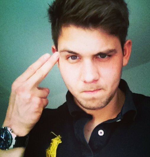 deanbreker's profile picture. instagram - deanbreker