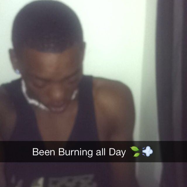 Money is The Movement I Fw Goergous Brauds and Money Is My Prioty Other then Basketball.!