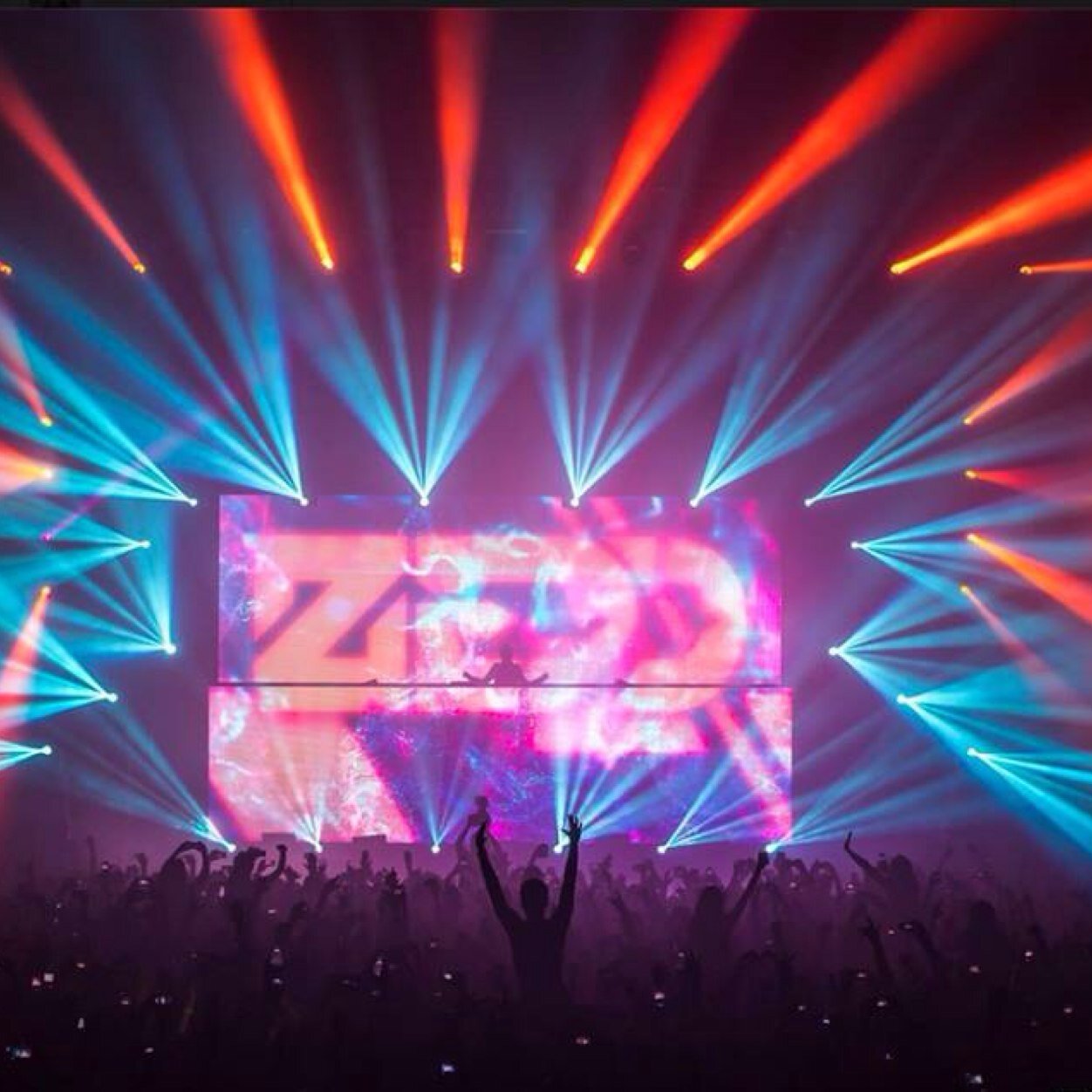 rayi_putri's profile picture. Instagram: rayiputri