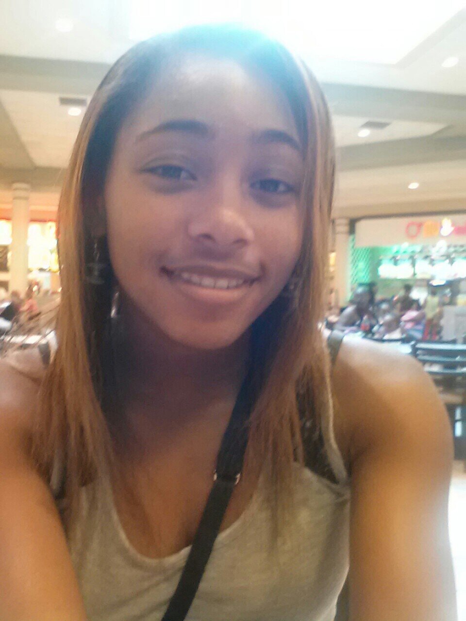 Kaylaa_baee's profile picture. Im a red white and blue baby!  #basketball #1 CBHS #trackcheerleadingandvolleyball ! #ClassOf2014 :) Follow me, i follow back !