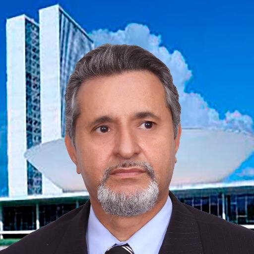 POLIVALENTE: TEOLÓGO, PASTOR BATISTA, JUIZ ARBITRAL (PAZ),  EMPRESÁRIO NO RAMO DE CONSTRUÇÃO CIVIL., GESTOR PUBLICO. PÓS EM DOCENCIA, MESTRADO EM EDUCAÇÃO E....