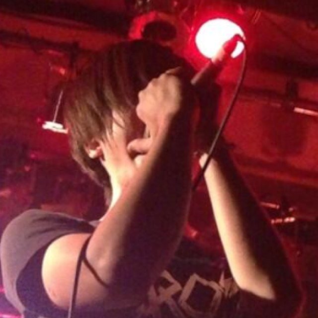 g0eTC's profile picture. 山口を拠点に活動しているメタルコア ポストハードコア バンドMANHOLE IS DEADでボーカルしてます 。 特にcrossfaith好き / /たくさんの音楽好きと繋がりたいので、是非お気軽にフォローして下さい！