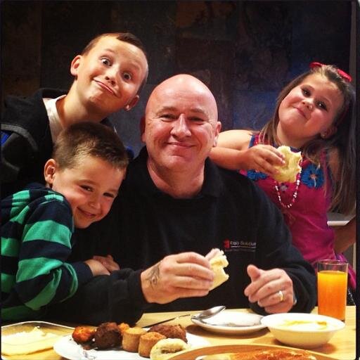 RowTheOcean's profile picture. The seafarer and the warrior join forces to combat drugs. Solo Atlantic row to raise funds for drug education - bringing kids the truth about drugs