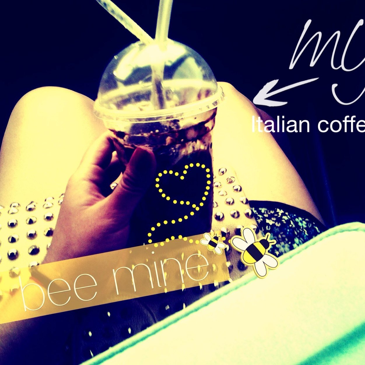 axomarinayad's profile picture. 