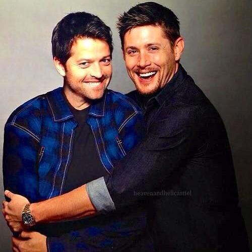 This is a free follow from @CastieIsAssbutt Follow them if you aren't already. Thank you! #SPNfamily