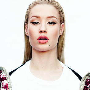 Sua fonte #1 sobre Iggy Azalea no Brasil. | Iggy nos seguiu no dia 26/04/2013.